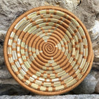 Plateau de décoration ZIG, broderie fleur orange