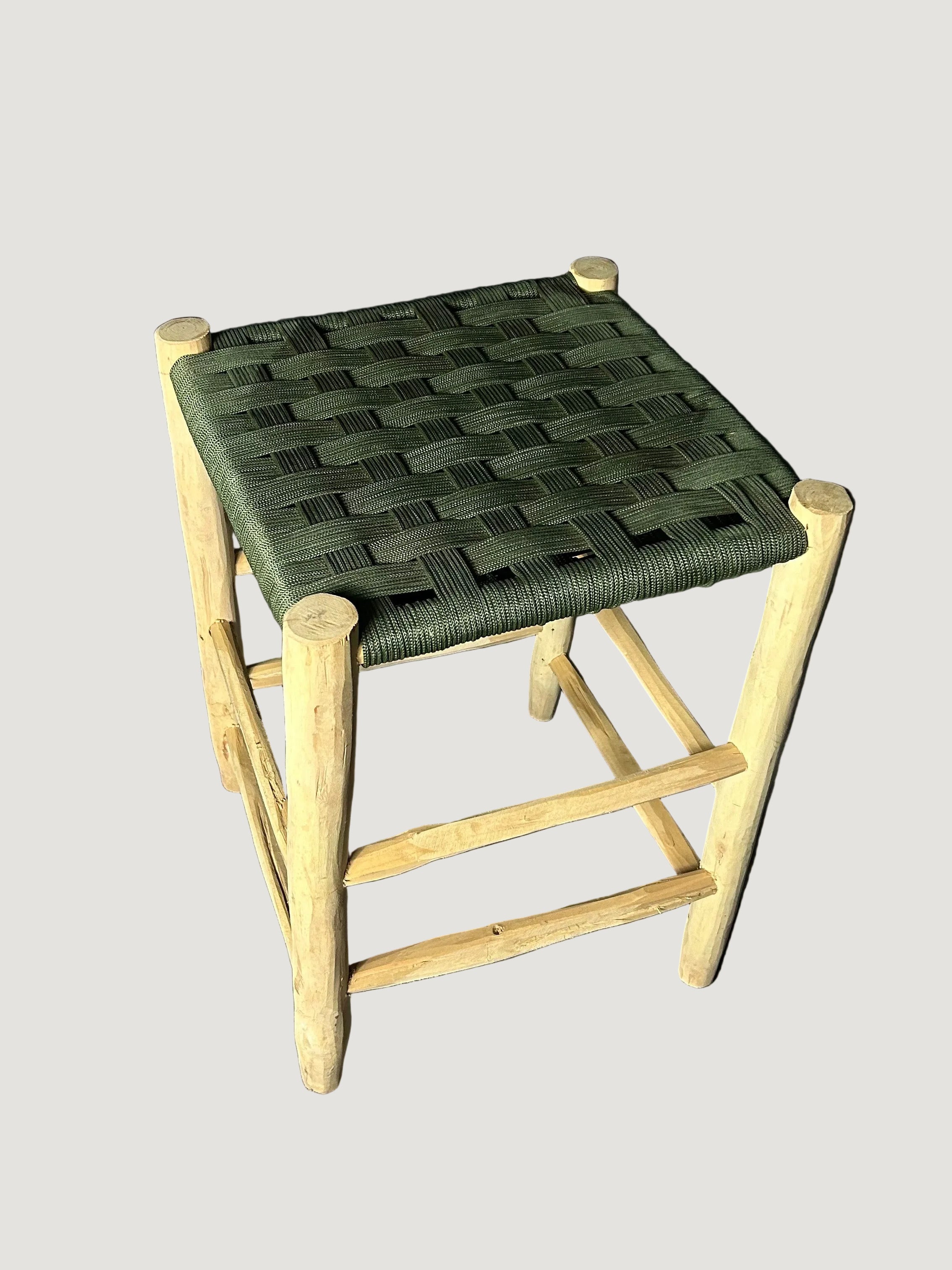 Tabouret artisanal 