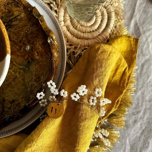 PERLES, rond de serviette doré et perles fantaisie